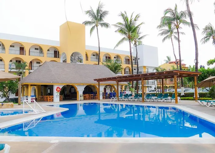 Costa Alegre Hotel&Suites